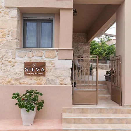 Holiday home Silva Luxury House In Mires *