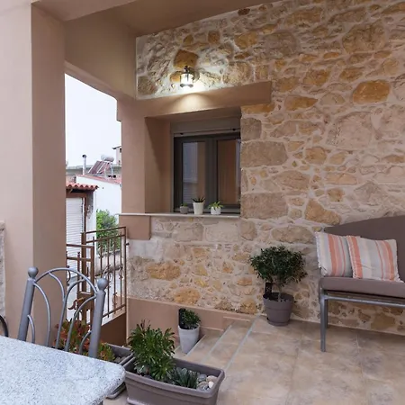 Silva Luxury House In Mires Holiday home Moirai