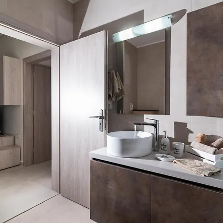 Silva Luxury House In Mires Moirai