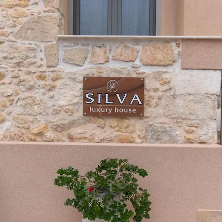 Silva Luxury House In Mires Holiday home *