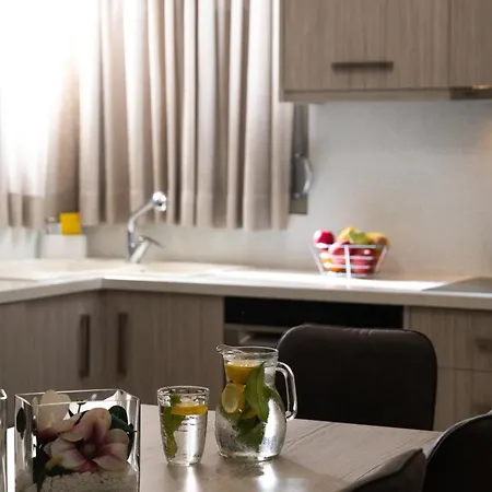 Silva Luxury House In Mires Holiday home Moirai